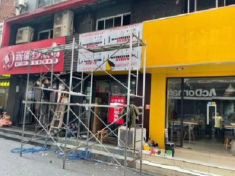 渝北区制作广告招牌如何避免它发黄？